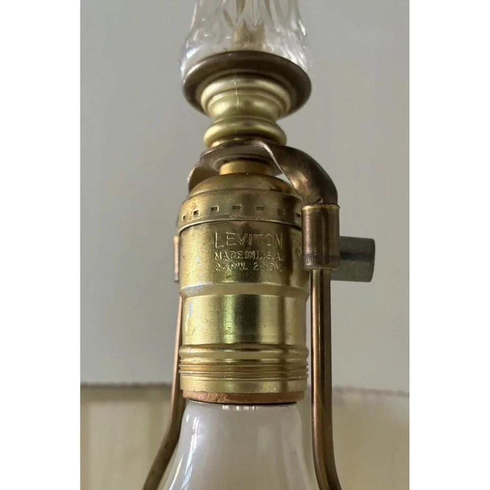 Vintage Hollywood Regency Table Lamp Etched Glass Gold Base Cream MCM 37